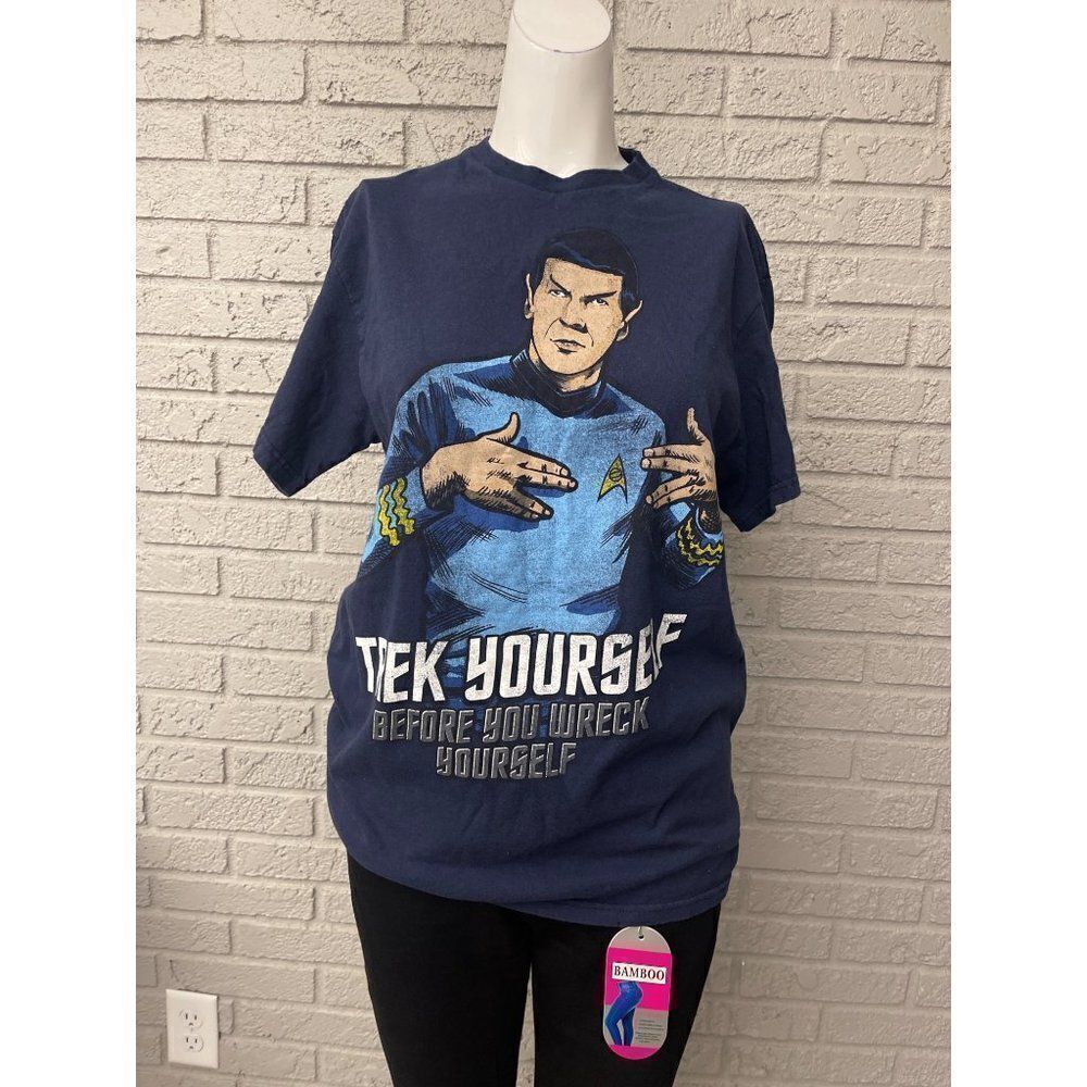 Star Trek Graphic T “Trek Yourself Before You Wreck Yourself “ Size M
